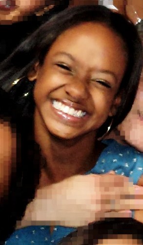 Estou brilhando em vida, sorrindo à toa & só vibrando amor e paz !*