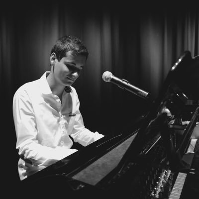 Enseignant d’éducation musicale et chant choral dans l’Académie @AcAmiens. Collège Guy Mareschal (Rep+) / Lycée Robert de Luzarches.