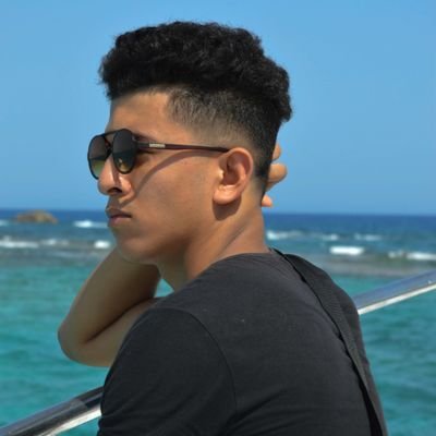 من لا يراني نوراً في عينيه .. لا آراه تراباً تحت قدمي 👌🔥🔥