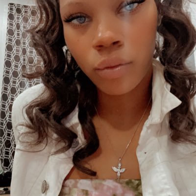 amiyahniaomi's profile picture. Songwritter/singer/Artist  #imjustme