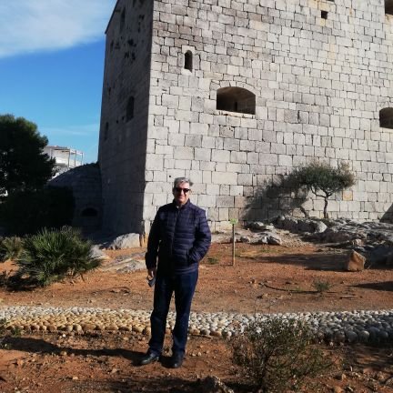 pacofer68's profile picture. @CDCastellon. Mis Tierras....Castellón y Granada. Bienvenidos a

#Bitcoin #criptomonedas  #NFTs