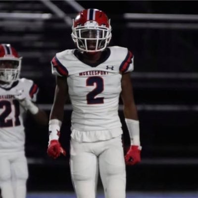 McKeesport Football/Basketball ❤️ c/o 2022 6’2”165lb first team all conference linebacker 2.5 GPA