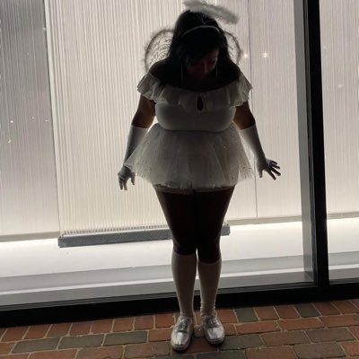 ana_arcilla's profile picture. I'm the girl your ex will hate The girl your mother will love and the girl you will never forget 3