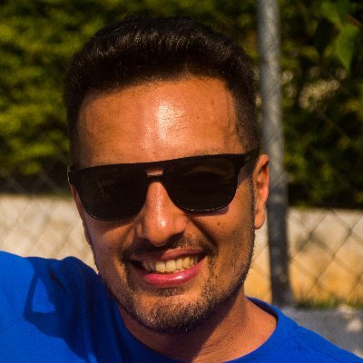 AriPadilha9's profile picture. Snowboarder, investor, entrepreneur