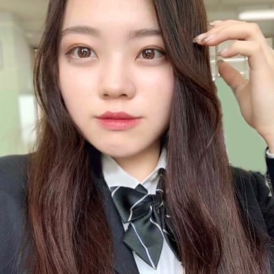 【12歳でビジネス始めてた😳】12歳→貧困脱却を決意|15歳→新卒月収超え|17歳→起業|独学&コネ無し|そんな這い上がり社長の日常を発信🔥SNSプロデュース事業📲趣味と友達を大切に👩❤️👩1人でも多くの人を助ける事が夢🕊フォローで応援して下さい!🥰💞