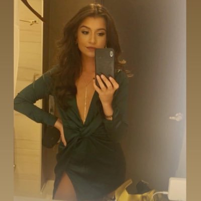 victoria_marano's profile picture. ¯\_(ツ)_/¯