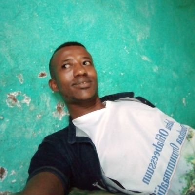 YASINTEMAM51's profile picture. Single