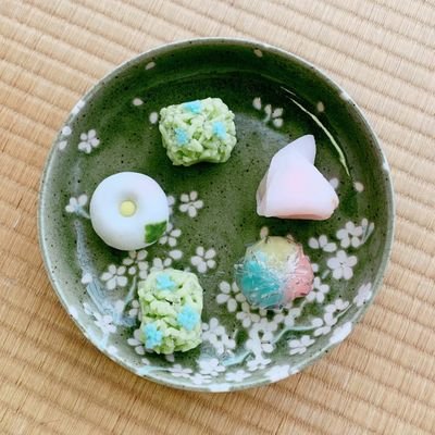 cju_urasenke's profile picture. 筑紫女学園大学裏千家茶道部です！
毎週金曜日 14時～19時 テニスコート横のお茶室でお稽古をしています。