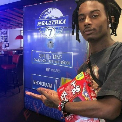 Michell93069611's profile picture. Make love not war.