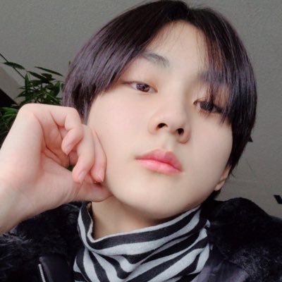 one twt au acc | enha.
