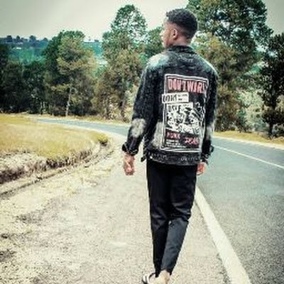 Irakoze5Clovis's profile picture. Is this love ?