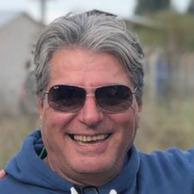 augustobifano's profile picture. Peronista Kirchnerista Cristinista hasta las... ROJO DE MI VIDA ❤️❤️