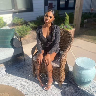 ppthagod's profile picture. :)