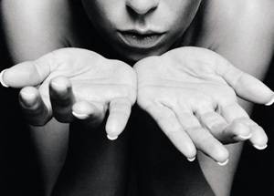 colorlight's profile picture. Amiga, hermana, hija, nieta, artista, novia, estudiante, amante, soy lo q necesito ser en cada momento