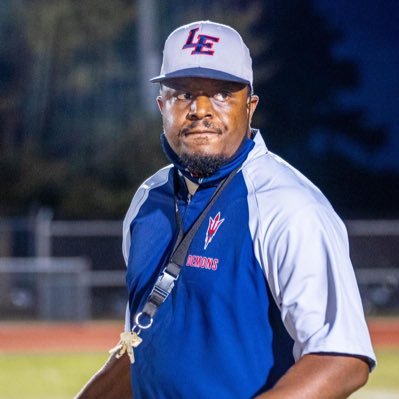 AGTG🙏🏾 Head Track and Field Coach at Lugoff Elgin High|Assistant Football Coach| Faith|Family|Education|♦️♦️♦️OM nupe 👌🏾| One Way;The Right Way