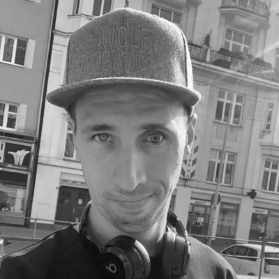 laco_stehlik's profile picture. Just a bystander 🤔