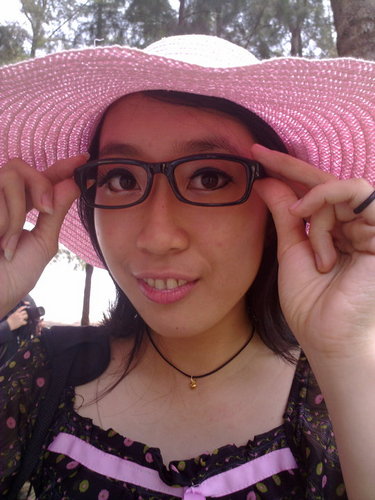 ElaineHsiu's profile picture. Hmmmm...nothin much about me.....i'm juz a normal girl.....hehe....^^