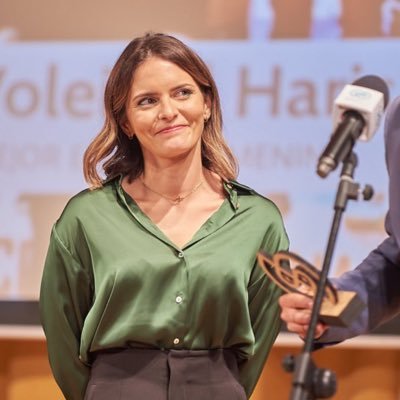 AuryToledo's profile picture. Aprendizaje continuo ✍️ 👩🏻‍💻📲@Deporpress