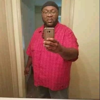 EdPerry0412's profile picture. Open to business connections, mentors, and new friends.