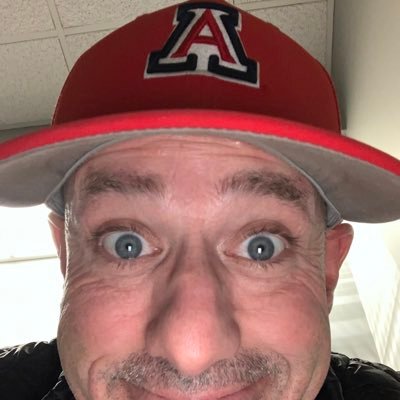 Mail enthusiast. Radio dabbler. All state capitals knower. Basketball coach. #WoodyAndWilcox @WoodyAndWilcox #BearDown #CoachWilcox #AKBasketball #SpursUp
