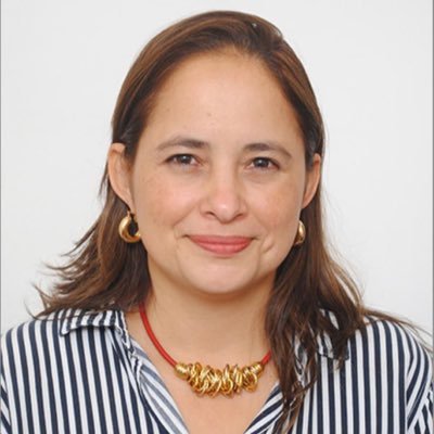 Politóloga, Representante Residente Adjunta PNUD El Salvador. Apasionada del desarrollo humano sostenible, feminista y optimista por convicción.