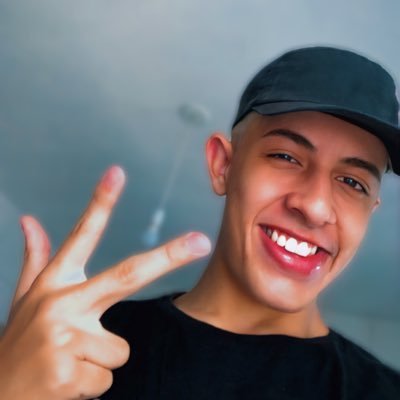 RyanYurleey's profile picture. 🤰🏻Taubaté-São Paulo | 👨🏻‍🎓Pedagogo em formação “não fofoco só comento”