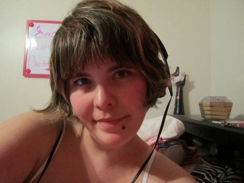 Korie_Liz's profile picture. single and looking for a relationship and friends
o and theres not much to tell about me if you have a question just ask  :)