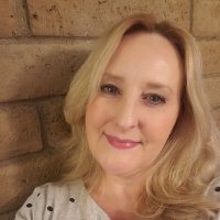Lizzi (@ekdill) 's Twitter Profile