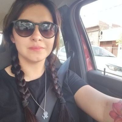 Duermo la siesta, porque no puedo pegarme un tiro.
