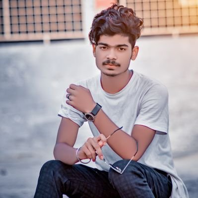 SheikhS89994547's profile picture. 