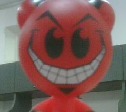 VEGASIX's profile picture. Exorcista aficionado, cocinero de vocación, científico de formación, marketero de laboro, acaudalado en derrotas y pobre en tristezas, rico en felicidad.