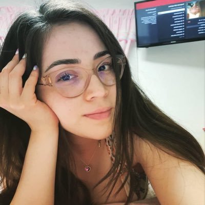Enfermera Especialista Infantil en Centro Médico Nacional 20 de Noviembre. Egresada de ENEO-UNAM. Madre de una hermosa princesa 🥰