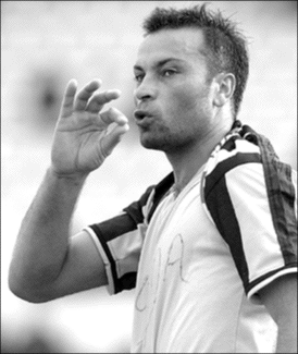 ShamiroQuai's profile picture. Pseudoalgo. Lobo Ledesma. Jugué al fútbol en una favela durante el Mundial. #SoldadodeSabella