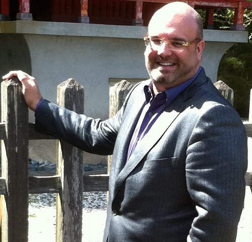 MARCBLAKEMAN's profile picture. Currently AT&T President - Mid-Atlantic States living in DC.  Lover of traveling, theatre, movies, dining out and reading. Opinions posted are my own.