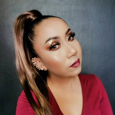 NelsyManzanita's profile picture. MUA
Vibrando alto desde 1983