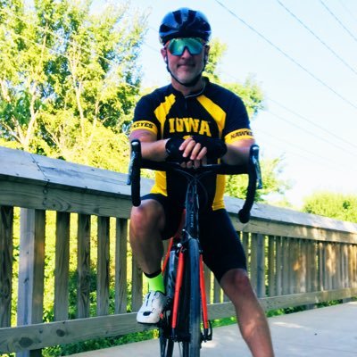 Father. Brother. Son. Love living life. Love the outdoors and spending the day on a golf course or riding bike. Sucker for dogs. Over-the-top Hawkeyes fan!