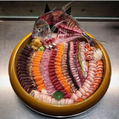 anhhanhhm's profile picture. ...