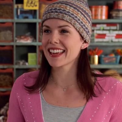 gilm0r3girls's profile picture. coffee, please, and a shot of cynicism.