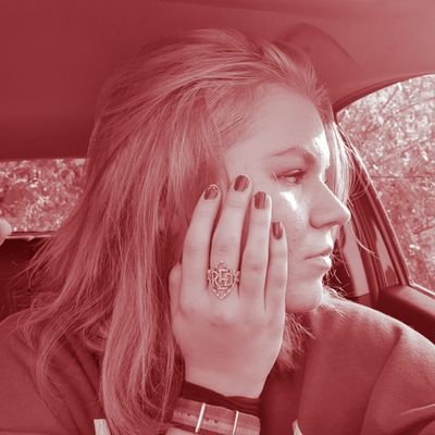 18 / (she/her) / feminist /
red - 1989 - lover - evermore stan / Fan Account /
want to hug Taylor someday ❤ 4× TN