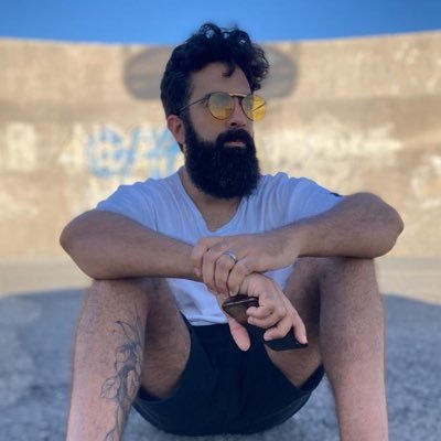 hezij's profile picture. 3D artist and motion designer