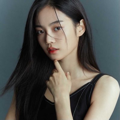 @nchworld의 ACTRESS 우다비, 99년생 | 2021 KBS 'At a Distance Spring is Green'; tvN 'Melancholia; 'Dear.M'; 2023 tvN 'Poong, the Joseon Psychiatric 2' • 🔜 Jeongnyeon