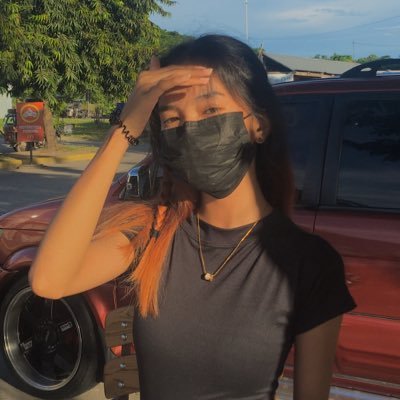 MrjnnRv's profile picture. nah...