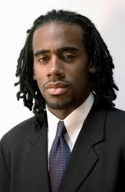 T-Hemmings , College boy  Univ of IL. Doing my thing. Ladies get at me. Mixtape coming
