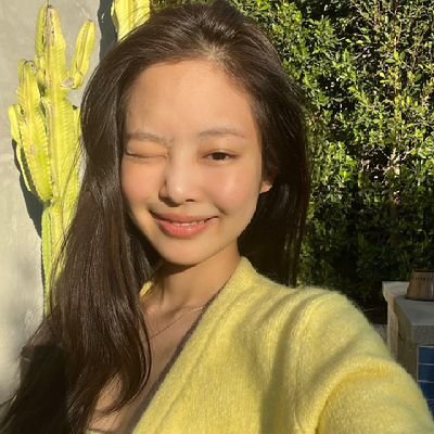 dasshha_i's profile picture. 