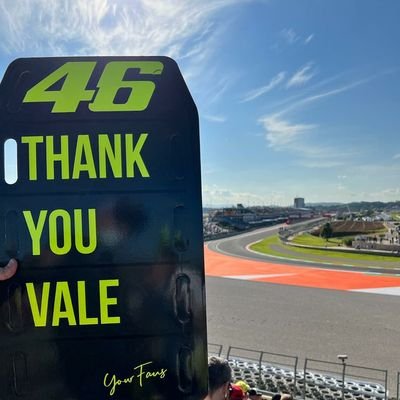 PicksVr46's profile picture. desenmascarando 🛡🗡los actos de los políticos de mi ciudad, y aplaudiendo si hay que 👏. Da igual el color o sigla, aquí quedaréis retratados.