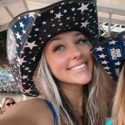 AlisonHeydt's profile picture. 