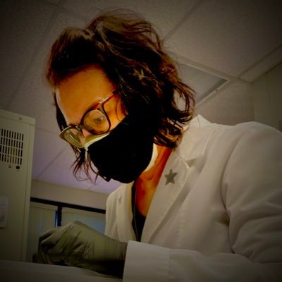 bmwiese's profile picture. 🧠 neuroscientist 👩🏻‍🔬, 📢 activist 👩🏻‍💻, 💜 harm-reductionist ❤️‍🔥