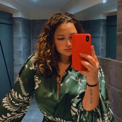 OceaneScheiner's profile picture. 