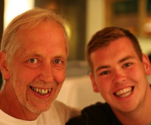 JamesSmart1's profile picture. The World is round my square don't fit at all