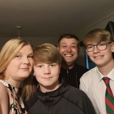 Mum of 3 amazing boys. Self employed sports massage therapist and sports therapist for Halton Farnworth Hornets and Widnes Rugby Union 1stxv.